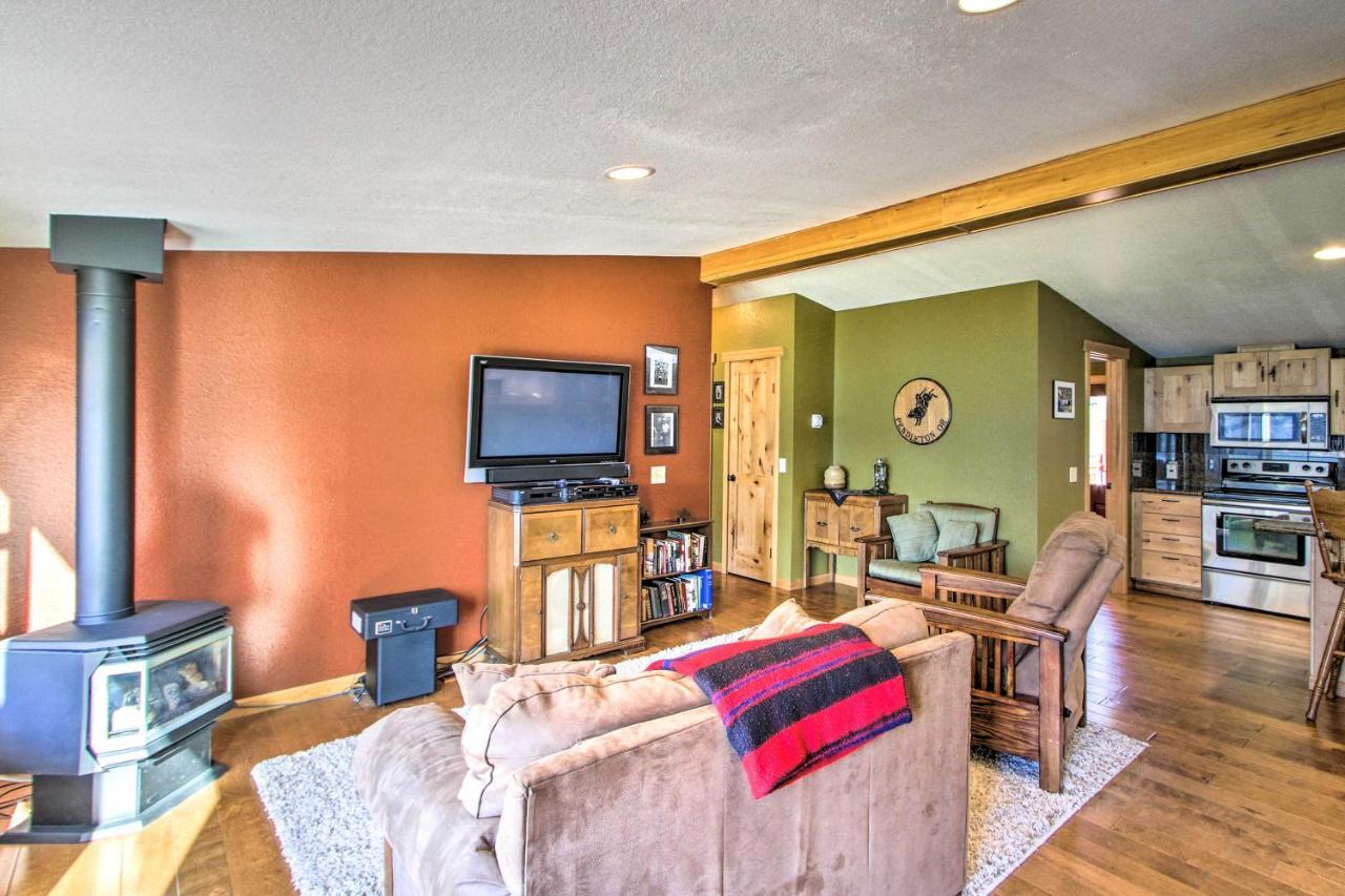 Lakefront Cabin With Stunning Mountain Views And Dock! Mineral Εξωτερικό φωτογραφία
